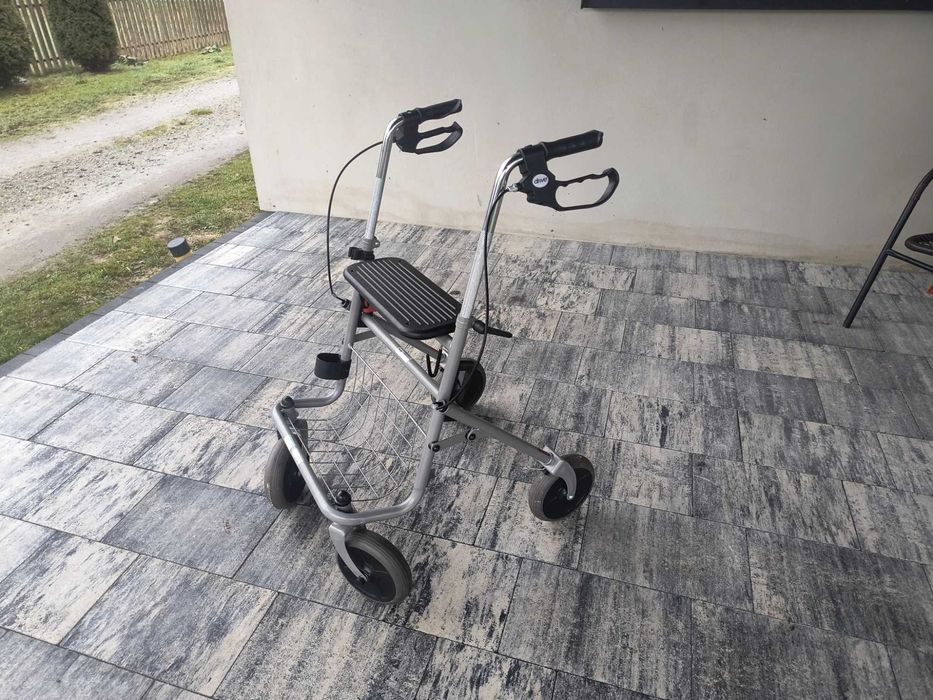 Balkonik, chodzik rehabilitacyjny niemiecki Drive Medical bdb stan