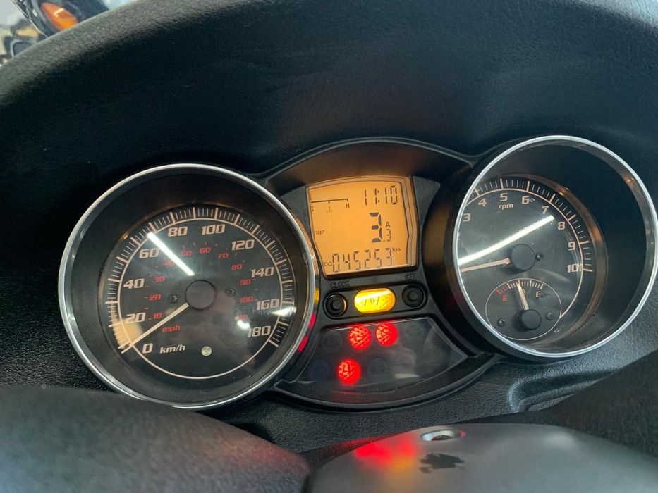 Piaggio  MP3 400 de 2010 Top case Piaggio, Tucano, Manoplas