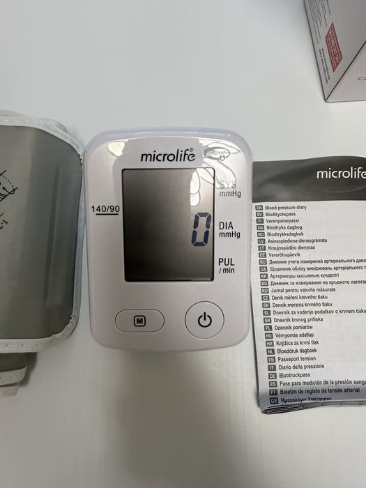 Тонометр автоматичний електронний Microlife BP A2 Classic