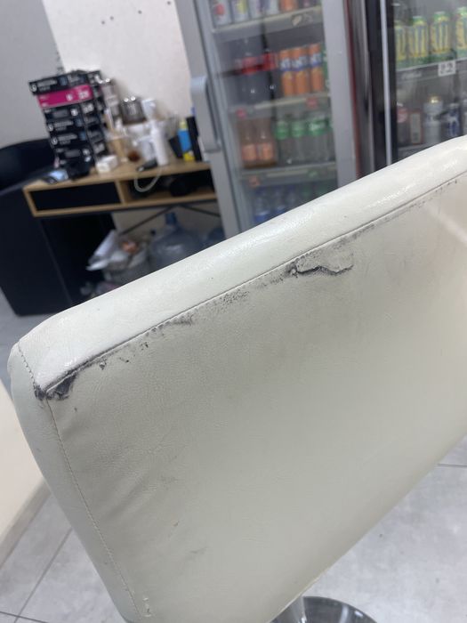 Стулець барний/для бровіста