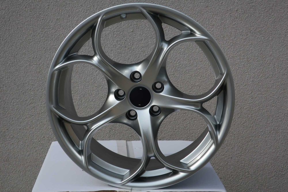 alu felgi 18 5x110 65,1 alfa romeo giulietta 159 jeep cherokee