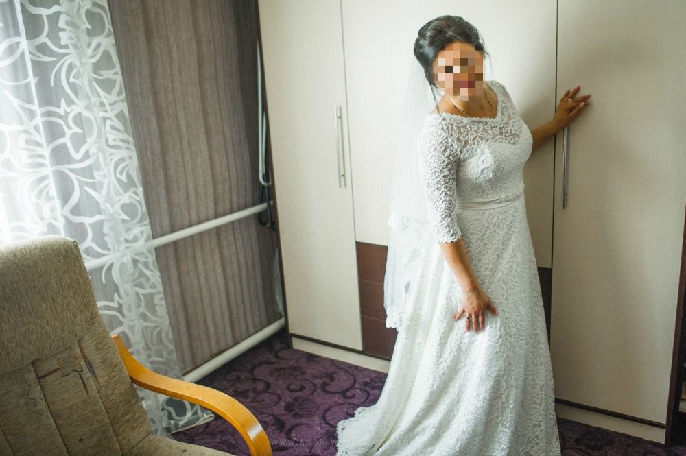 весільна сукня з мережева