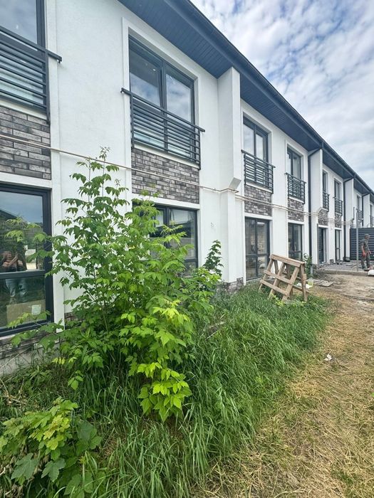 Продам таунхаус на Війскбуді