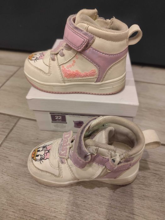 Buty dziecięce r.22 dla dziewczynki Daisy