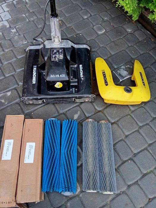 ЯКІСТЬ!! KARCHER Керхер полотер шліфмашина з щітками для чищення підлоги; килимів плитки бетону; Підлогомийна підлогомиюча / миючий моющий пылесос