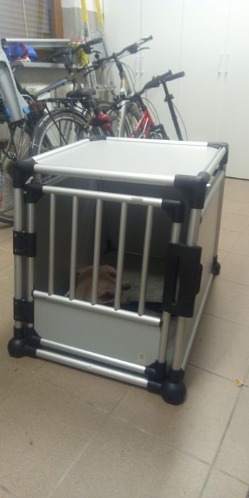 Sprzedam klatkę dla psa firmy trxie