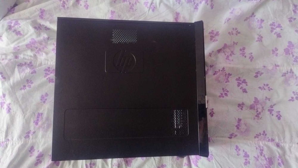 сучасний комп'ютерний корпус HP pro