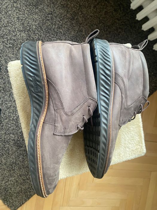 Всесезоні черевики ecco розмір 42