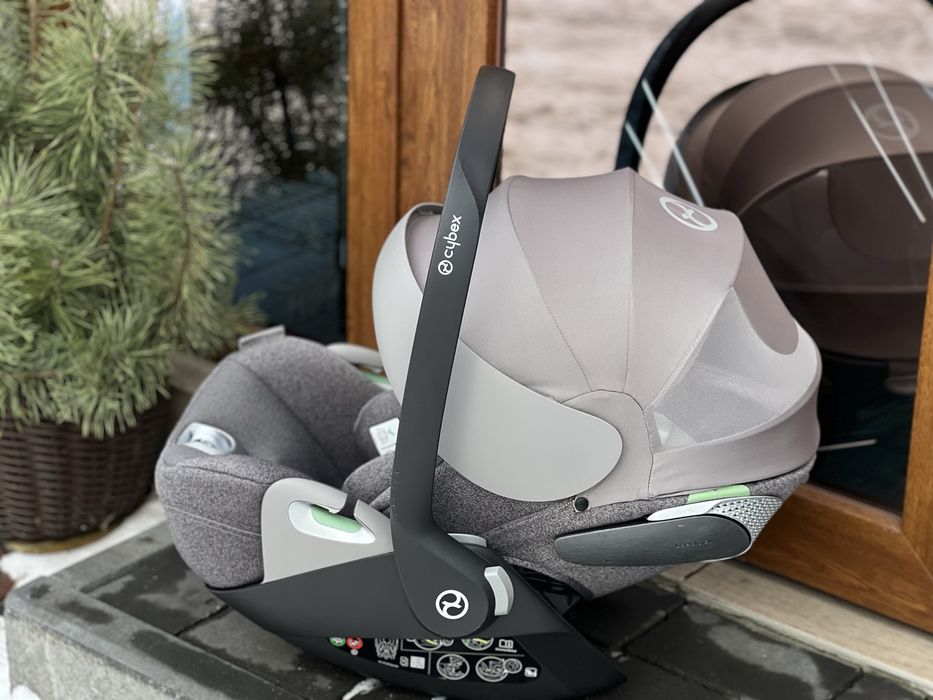 Автолюлька Cybex cloud T+ i-Size як нова