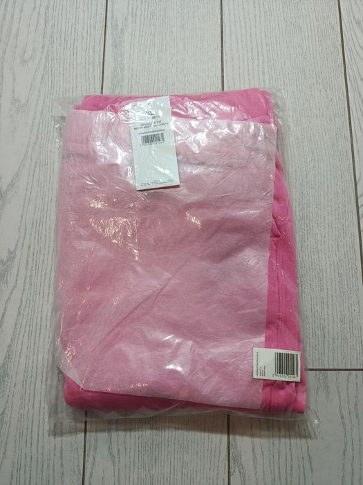 Nowe! Oryginalne 4F spodnie dresowe XL damskie różowe (461)