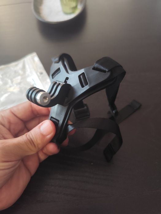 Adaptador para câmera de acção e protetor de tênis