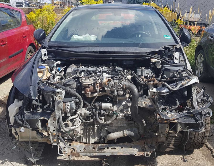 Honda Civic VIII / 2.2 CDTi 140km / 2006r. / na części
