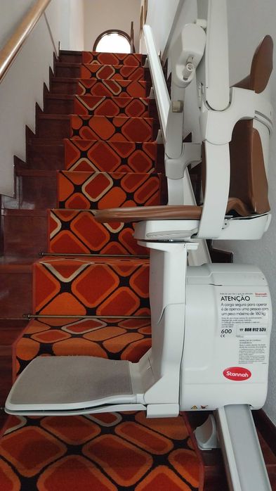 Cadeira  marca Stannah