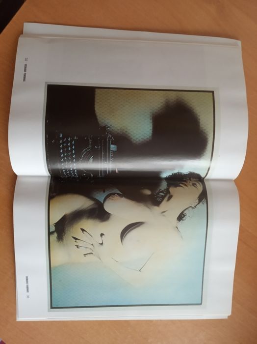 Livro " DESNUDOS Femeninos "