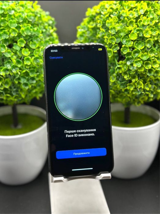 iphone x  на 256 гб