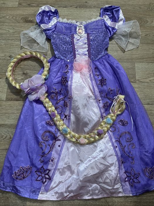 Сукня принцеса рапунцель 5-6 роки коса продається окремо