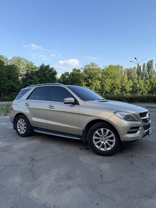 Mercedes ML W166
