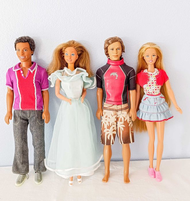 Lote de Barbies e Kens