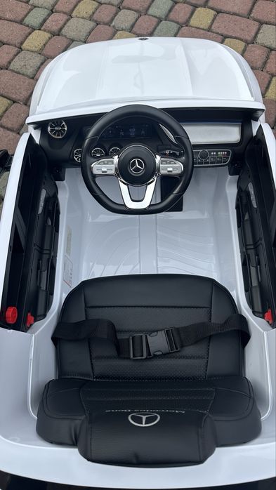 Дитяче авто Mercedes-Benz EQA На акумуляторі Детский електромобіль