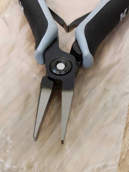 Szczypce precyzyjne dla elektroników Knipex, ESD