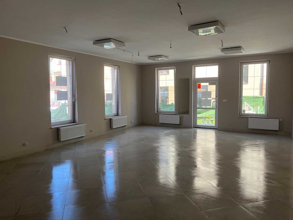 Lokal Do Wynajęcia W Samym Centrum Dobrego Miasta.