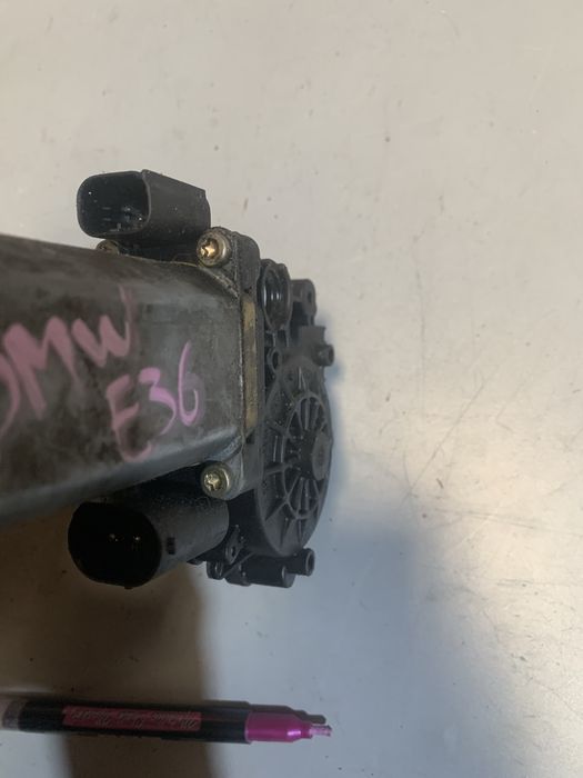 Motor vidro frente direito BMW E36