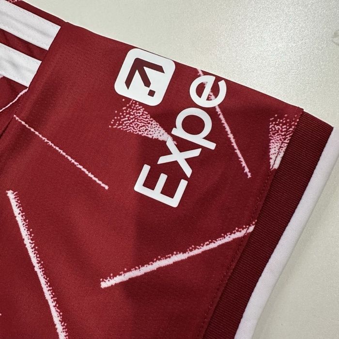 Футбольна Футболка Adidas Ліверпуль | Джерсі Адідас Ливерпуль Liverpool
