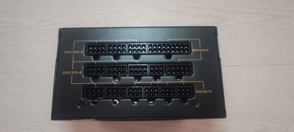 Fonte de alimentação NOX Hummer X 1000W