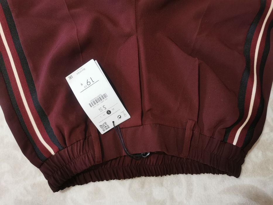 Calça bourdeaux bershka