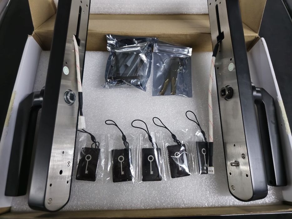 Fechaduras elétricas64752330863235123