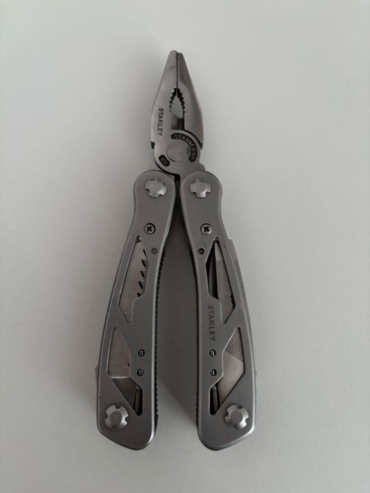 Narzedzie wielofunkcyjne stanley