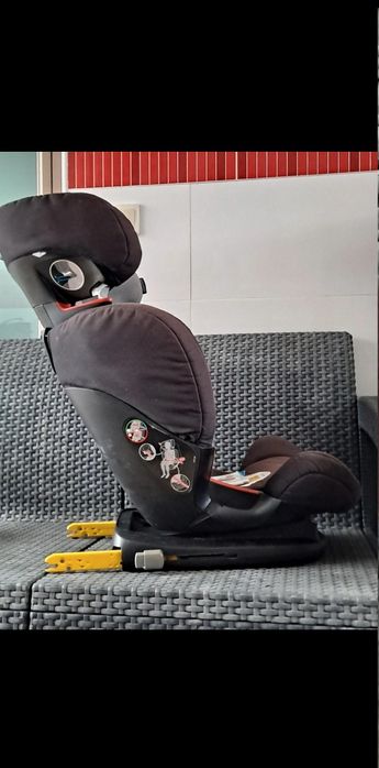 Cadeira auto BebéConfort Rodofix, com sistema isofix, 15 a 36kg