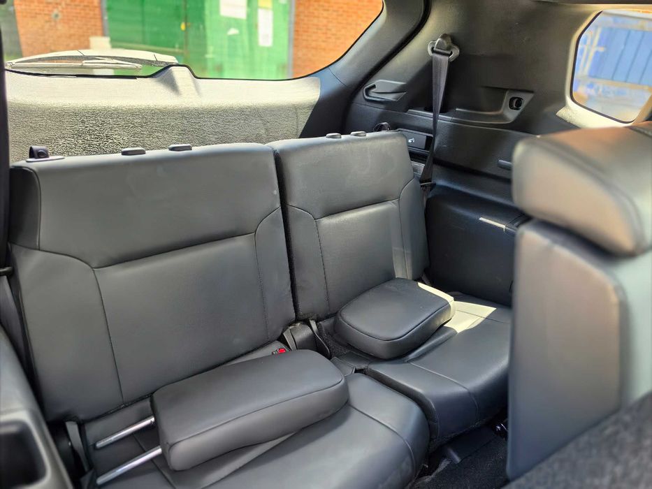 Mitsubishi Outlander SEL      2022