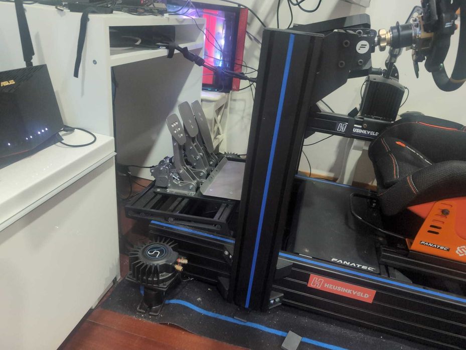 Simulador Sim Racing Profissional Completo – Fanatec DD2 + Motion + G9 49"
