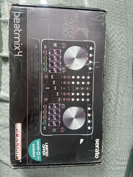 Reloop beatmix 4