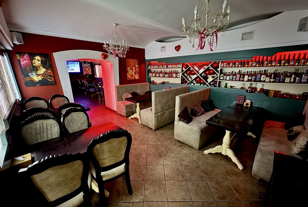 БАР Діючий. Центр. Продаж готового бізнесу.