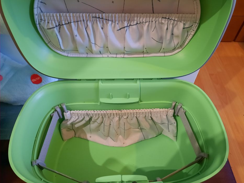 Necessair American Tourister