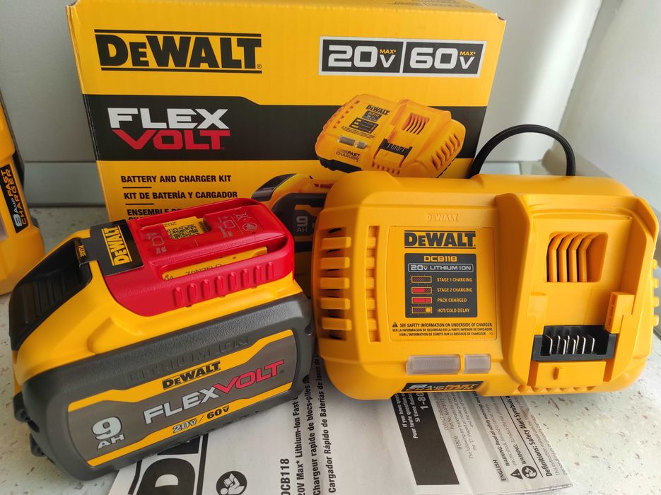 Аккумуляторная батарея DeWalt DCB609 (DCB547) 9.0Ah 20V/60V Flexvolt