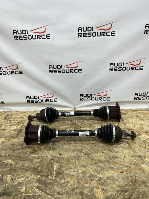 Полуось передня привод привід Audi Q5 \ A6 C7 \ A7 приводний вал