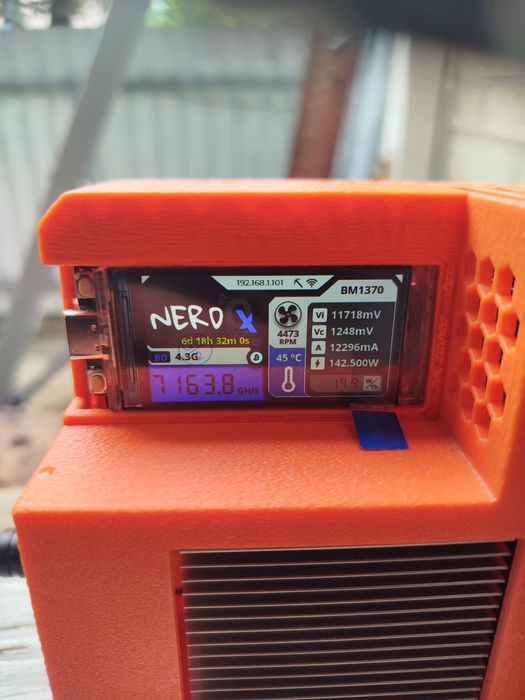 Соломайнер лотерея  асік NerdQX 8TH/s Bitcoin Miner 150вт