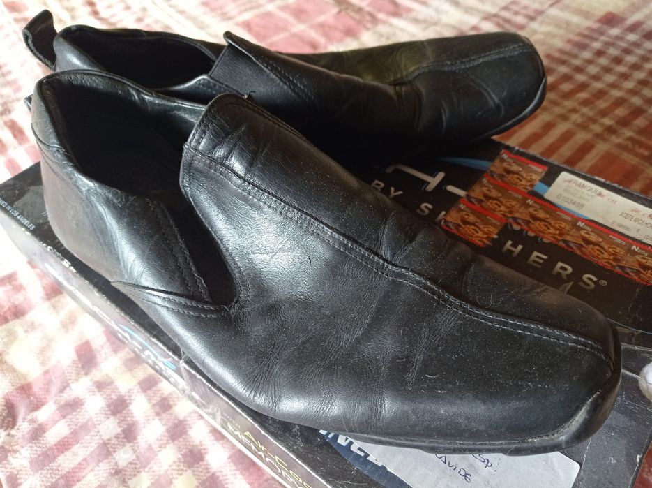 Sapatos homem tam.44
