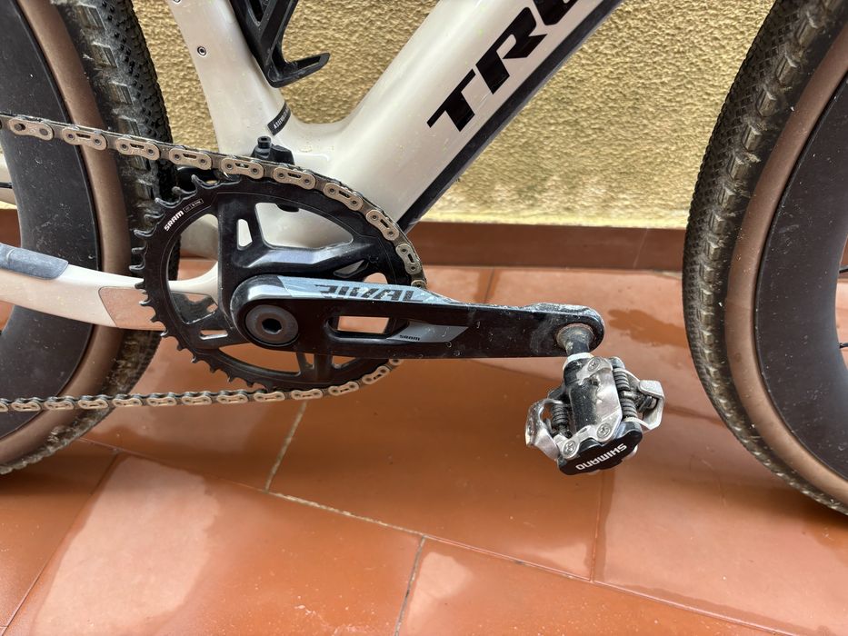 Trek Checkpoint SL6