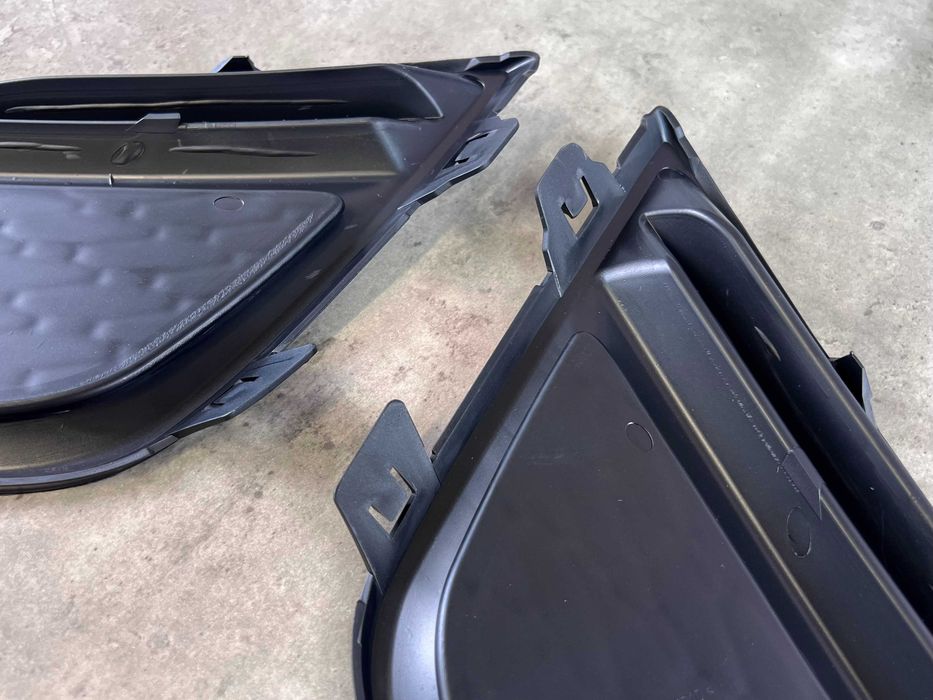 Кришка протитум  фари ( ліва права ) - Volvo XC60 ( до рест ) 31290657 / 31290658