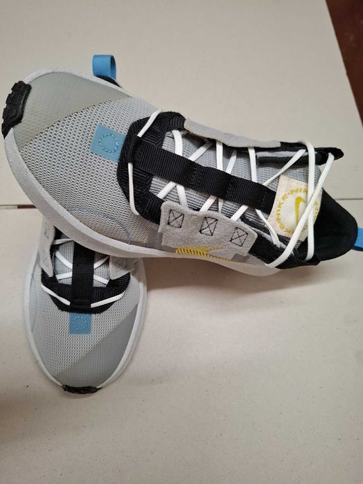 Sapatilhas Nike em bom estado