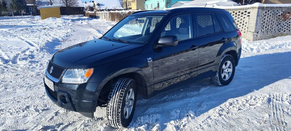 Suzuki Grand Vitara 2.7 V6
