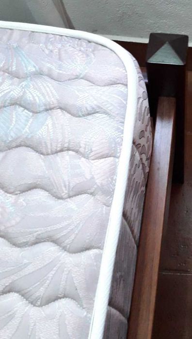 Cama de Solteiro como NOVA64750953993731121