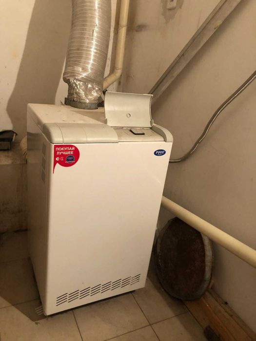 Продам великий двоповерховий будинок 212 кв.м