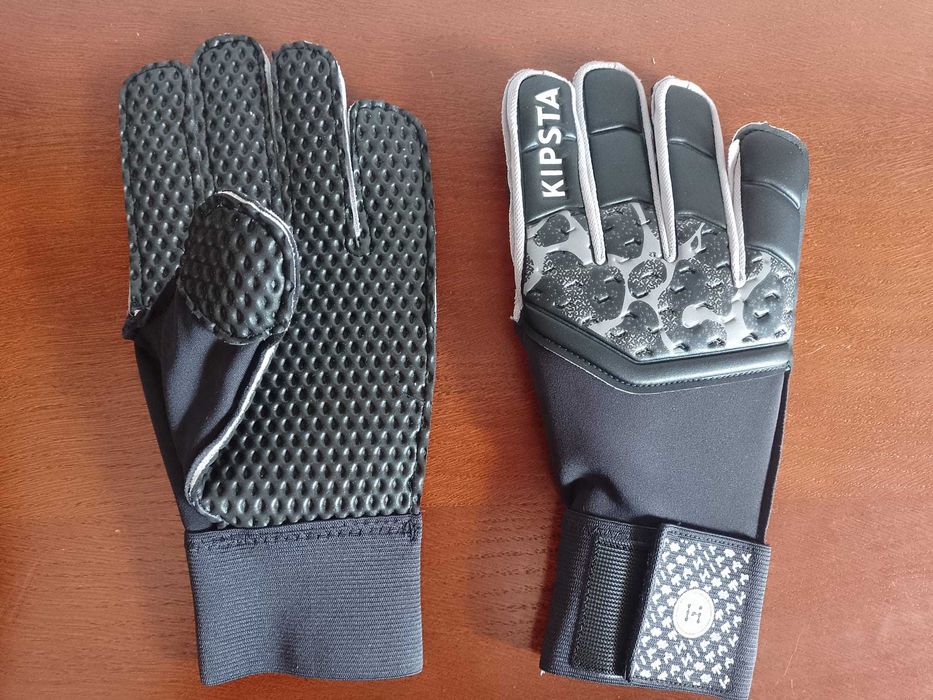 Luvas F100 SUPER RESIST, Decathlon/ Kipsta (Novas)-Não negociável