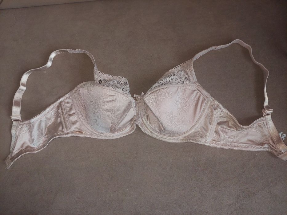 Бюстгальтер "Lanny Mode" C 34