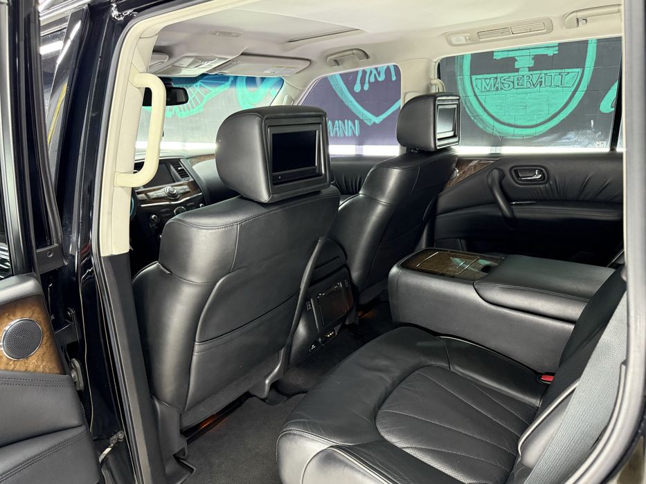 Infiniti QX 56 в ідеальному стані